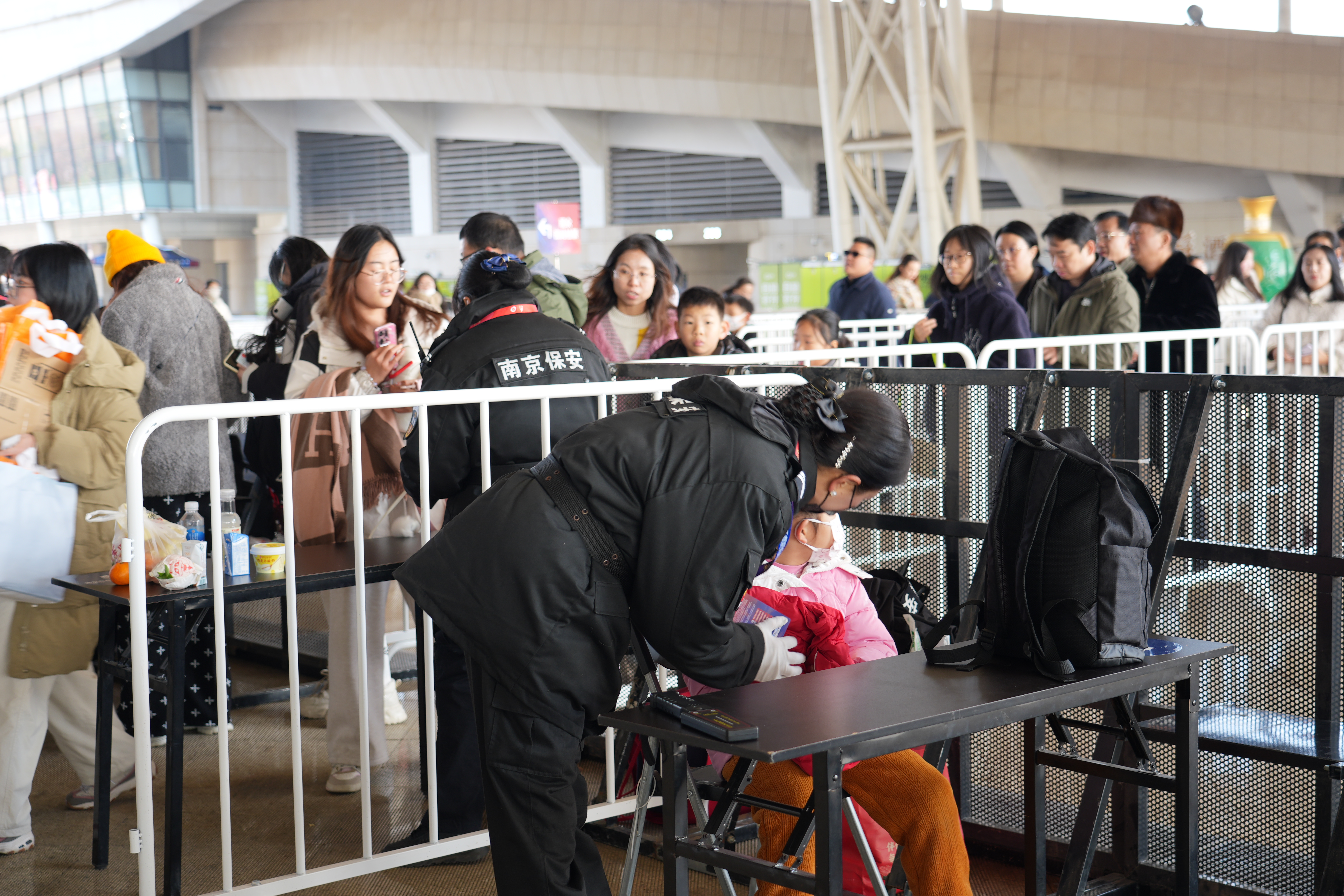 E:/25.12.10后 上傳網(wǎng)站留存/“安保鐵軍、硬核保障”2025系列報(bào)道四十一——乒超巔峰對(duì)決耀金陵 南京市保硬核護(hù)航筑平安/DSC06736.JPGDSC06736